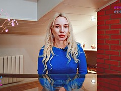 Grote mammen, Blond, Hardcore, Zoenen, Pornster, Russisch, Student, Tieten likken