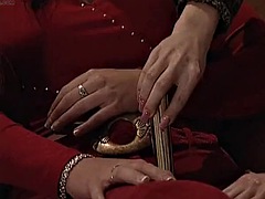 Leie, Blasen, Spermaladung, Handjob, Hardcore, Milf, Flotter dreier, Spielzeuge