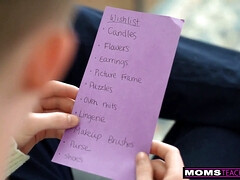 Sucer une bite, Brunette brune, Hd, Mère que j'aimerais baiser, Pov, Fils, Belle mère, Tabou