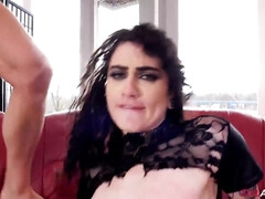 Bruinharig, Dubbele penetratie, Groepseks, Hardcore, Natuurlijk, Roodharige vrouw, Kousen, Slikken