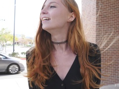 Extrem, Klaffend, Masturbation, Orgasmus, Öffentlich, Solo, Spielzeuge, Unter dem rock