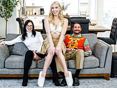 Grosser arsch, Grosser schwanz, Blasen, Hundestellung, Natürlichen titten, Zierlich, Jungendliche (18+), Titten