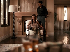 Grosser arsch, Blasen, Braunhaarige, Schwanz, Handjob, Milf, Rau, Flotter dreier