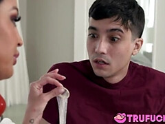 素人, デカ尻, フェラチオ, 淫乱熟女, 小柄, ハメ撮り, 現実, 禁句