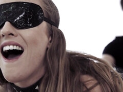 Bondage discipline sadomasochisme, Grote kont, Blond, Pijpbeurt, Sperma shot, Hardcore, Kut duiken, Tieten likken