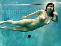 Брюнетки, Женщины, Фетиш, Хд, На публике, Душ, Соло, Под водой