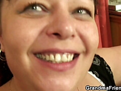 Pijpbeurt, Tsjechisch, Dik, Hd, Rijpe lesbienne, Kut duiken, Realiteit, Trio