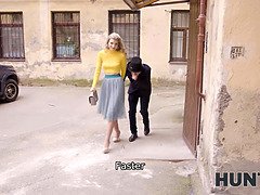 Monroe Fox cheats on her boyfriend with his Magic wand while getting her ass drilled
