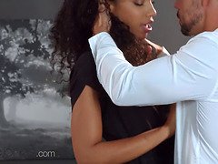 Noire, En levrette, Néerlandais, Européenne, Hard, Petite femme, Jarretelles, Nénés