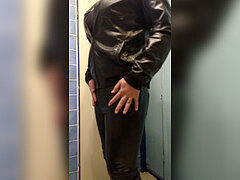 Tir de sperme, Femme dominatrice, Branlette thaïlandaise, Bite énorme, Latex, Mère que j'aimerais baiser, Monstre, Orgasme