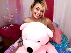 Grosser arsch, Grosse titten, Blondine, Blasen, Hundestellung, Latina, Pov, Jungendliche (18+)