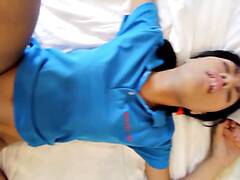 18, フェラチオ, 中出し, メイド, 剃毛, ティーン, オッパイの