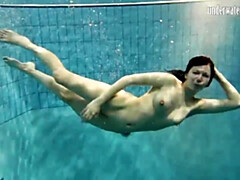 Grosse titten, Braunhaarige, Fetisch, Hd, Öffentlich, Rotschopf, Solo, Titten