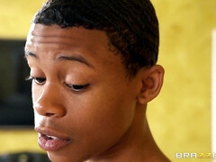 Grote mammen, Zwart, Bruinharig, Hardcore, Moeder die ik wil neuken, Moeder, Tatoeage, Tieten likken