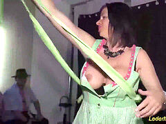 Amateur, Bukkaké, Faciale, Partouze, Allemand, Groupe, Mère que j'aimerais baiser, Belle mère