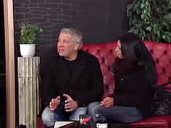 StreetFlirts.com fake casting agent gets blowjob
