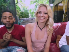 Rubia, Mamada, Estilo perrito, Hd, Interracial, Tetas naturales, Pequeña, Tetas