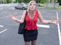 Enthousiasteling, Blond, Moeder die ik wil neuken, Moeder, Buiten, Kort haar, Rok, Softcore pornografie