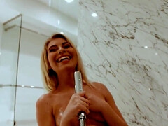 Wohlbeleibte schöne frauen, Grosse titten, Blondine, Fingern, Lecken, Orgasmus, Muschi, Spielzeuge