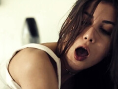 Красотки, Большая жопа, Минет, Брюнетки, Секс без цензуры