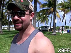 Arsch, Strand, Bikini, Hd, Küssen, Lesbisch, Natürlichen titten, Im freien