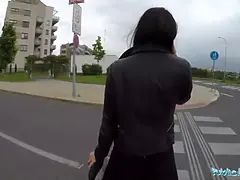 Public agent Alessa Savage gets creampied outdoors