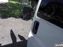 Blond, Autobus, Rondborstig, Hardcore, Latijnse vrouw, Natuurlijke tieten, Openbaar, Tiener