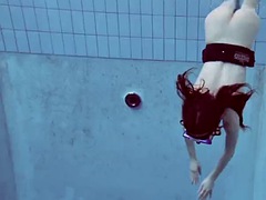 cheh sexy redhead naked swimming