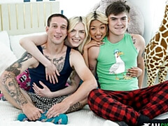 デカ尻, デカチン, ブロンド, フェラチオ, バック, フォアサム, 自然山雀, ティーン