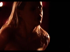 In den arsch, Grosser arsch, Grosse titten, Blondine, Blasen, Kehlenfick, Hd, Titten
