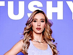 18 jahre, In den arsch, Blasen, Hundestellung, Natürlichen titten, Dürr, Jungendliche (18+), Spielzeuge