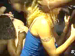 Amateur, Anal, Maduro, Madres para coger, Orgía, Público, Realidad, Voyeur