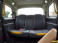 Amerikanisch, Arsch, Tussi, Blasen, Auto, Kehlenfick, Muschi, Reiten