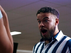 Большой член, Большие сиськи, Блондинки, Минет, Собачьи, Затыкание рта, Обнаженные, Трансы