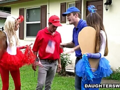 Rubia, Mamada, Corridas, Estilo perrito, Rostro sentado, Corridas faciales, Al aire libre, Afeitado