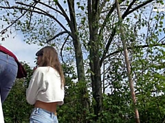 Achter de coulissen, Sperma in mond, Hondjeshouding, Hardcore, Likken, Buiten, Kut duiken, Geschoren