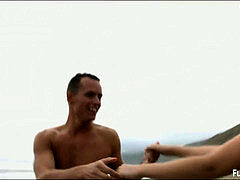 Большой член, Семяизвержение, Сиськи