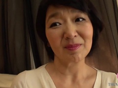 アジア人, バック, 指いじり, 日本人, なめる, 淫乱熟女, 母, オーガズム