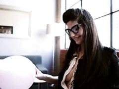 Leie, Grosser arsch, Grosse titten, Fingern, Masturbation, Solo, Entkleiden, Jungendliche (18+)