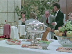 In den arsch, Schwarz, Blasen, Braunhaarige, Spermaladung, Schwarz, Behaart, Orgie