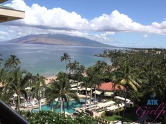 Amateur, Plage, Brunette brune, Culottes ou slips, Piercing, Pov, Chatte, Nénés