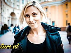 Grosser arsch, Grosser schwanz, Blondine, Blasen, Hundestellung, Hd, Lingerie, Natürlichen titten