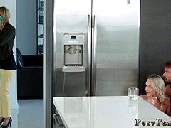 チン, 指いじり, Hd, キッチン, 天然, オマンコ, 靴, タトゥー