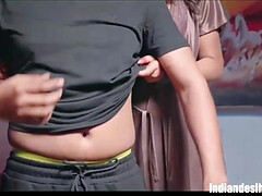 Sucer une bite, Hard, Fait maison, Femme au foyer, Indienne, Adolescente, Voyeur, Épouse