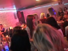ブロンド, 茶髪の, ヨーロピアン, 眼鏡, 異人種間, 下着, ピアス, タトゥー