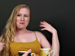 Tussi, Grosse titten, Blondine, Europäisch, Weibliche domination, Gruppe, Handjob, Titten