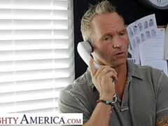 Kont, Grote mammen, Blond, Lul, Hardcore, Likken, Masturbatie, Kut duiken