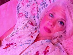 Красивые, Большие сиськи, Блондинки, Постарше, Мастурбация, Мамочка, Табу, Сиськи