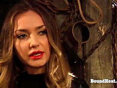 Domination, Frau, Fingern, Lesbisch, Lecken, Masturbation, Orgasmus, Sklave