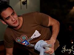 Nana, Gros seins, Britannique, Tir de sperme, Hard, Nénés